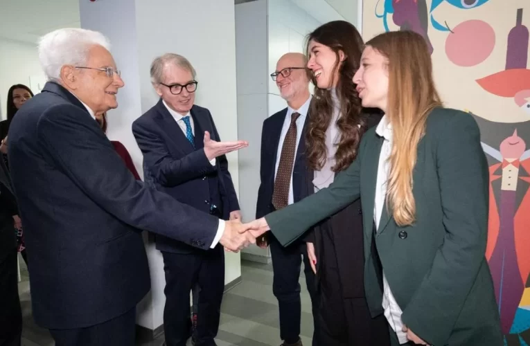 In piazza per e con La Stampa